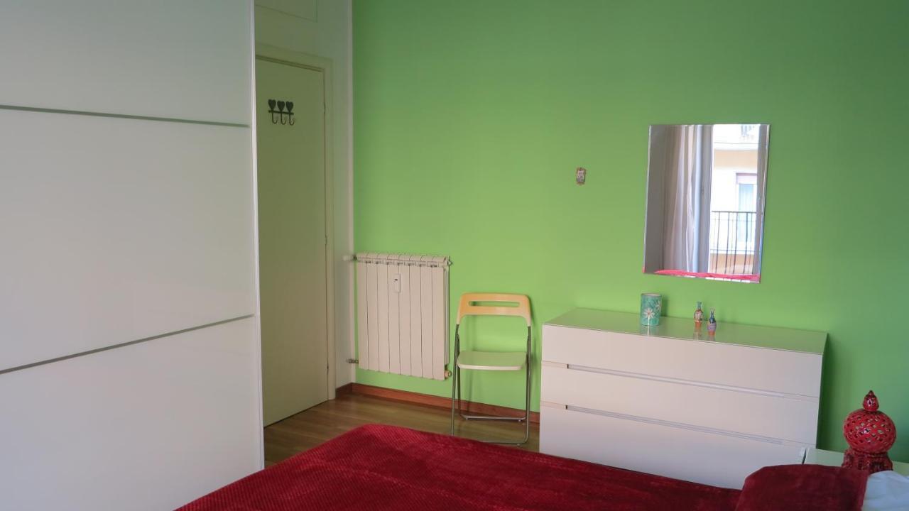 شقة Laura House نابولي المظهر الخارجي الصورة